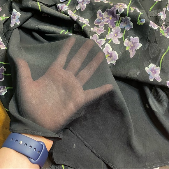 RALPH LAUREN Womens Black Front Ruffled Pleated Floral Print blouse
Size 14 - Picture 11 of 16